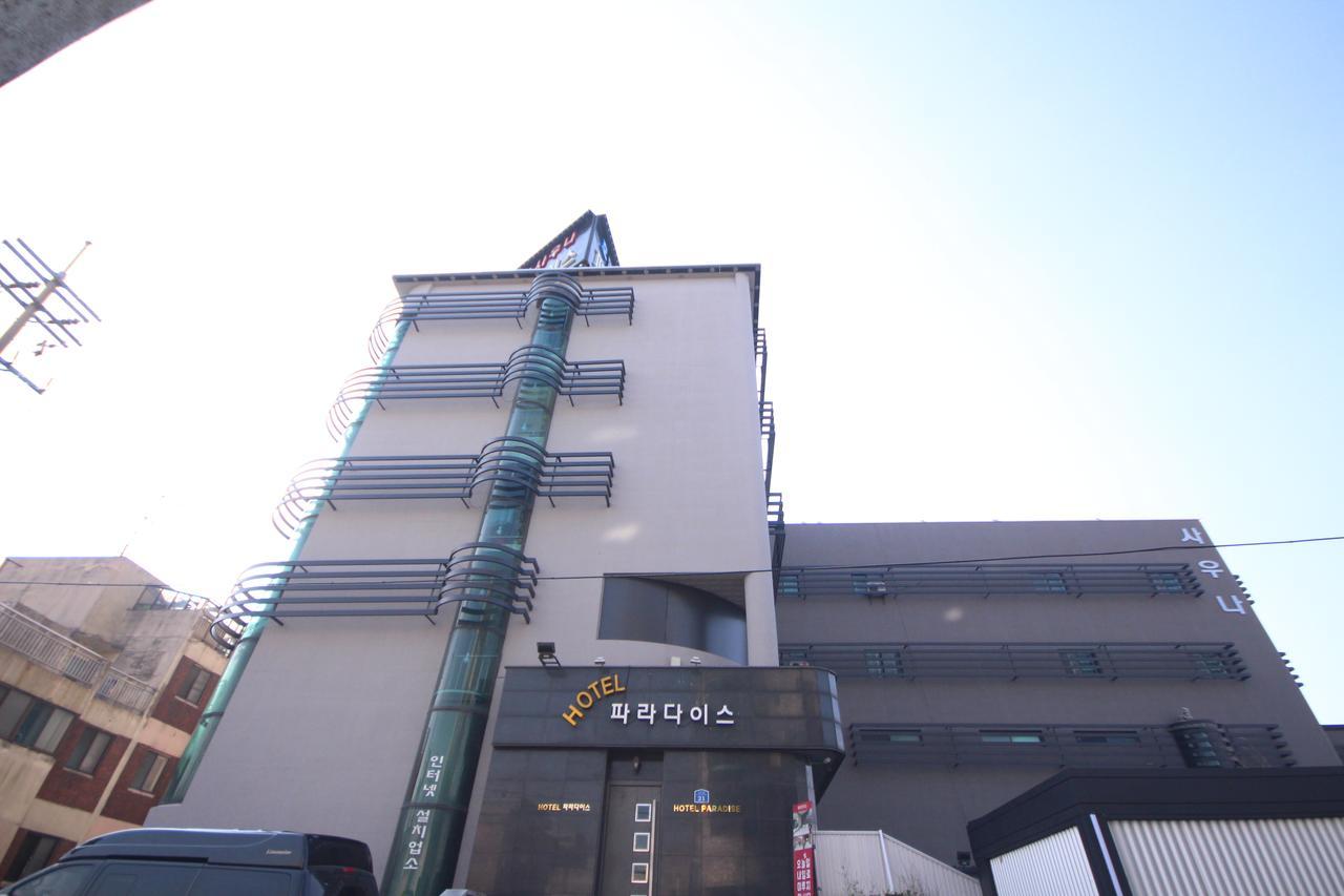 Paradise Hotel Gunsan Ngoại thất bức ảnh